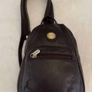 🩷Balmain Black Leather Backpack with Gold Accent💚